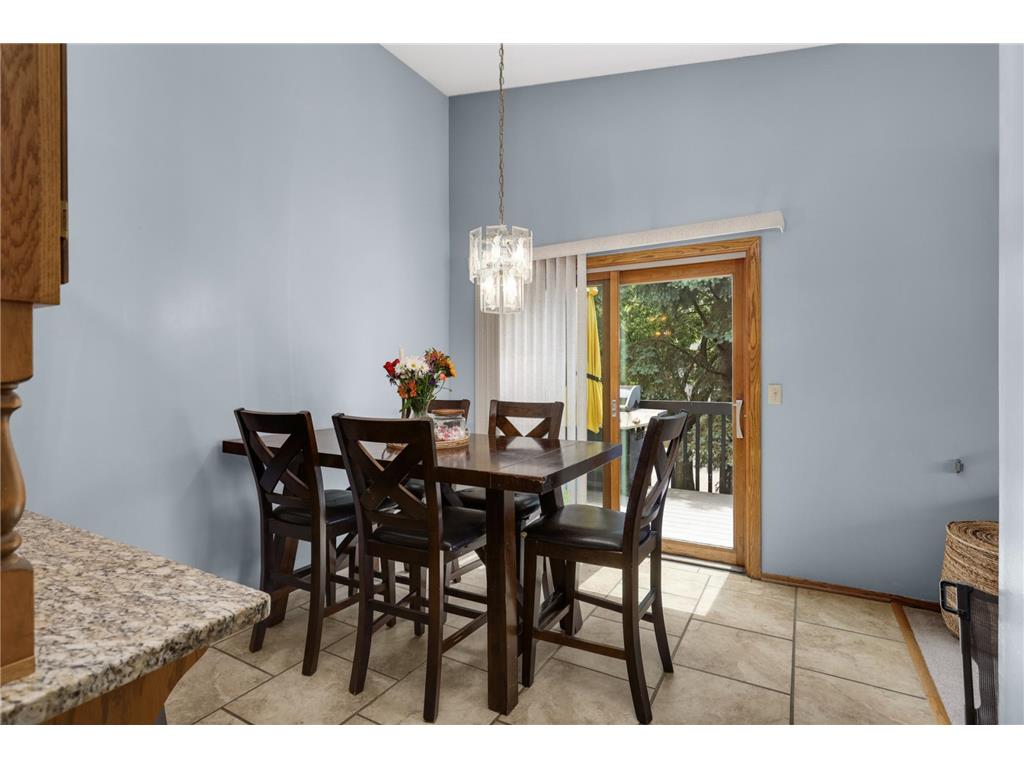 7654 12th Street N Oakdale MN 55128 7085225 image8