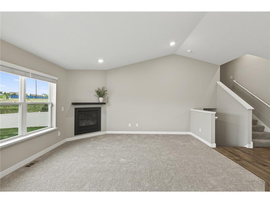 7654 207th Street W Lakeville MN 55044 7072983 image13