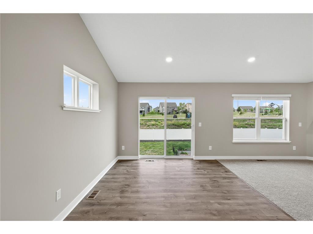 7654 207th Street W Lakeville MN 55044 7072983 image16