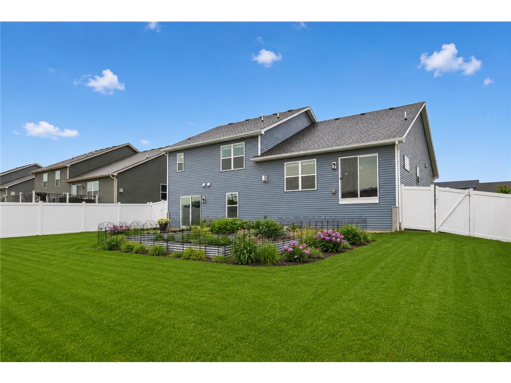 7654 207th Street W Lakeville MN 55044 7072983 image2