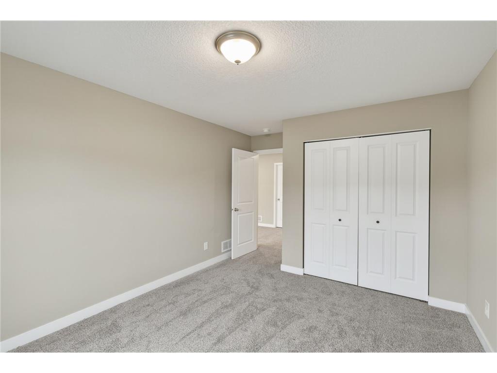7654 207th Street W Lakeville MN 55044 7072983 image25