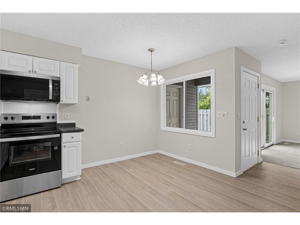 7654 Dunmore Road Woodbury MN 55125 7098006 image15