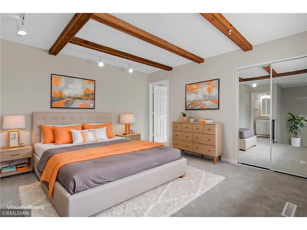 7654 Dunmore Road Woodbury MN 55125 7098006 image18