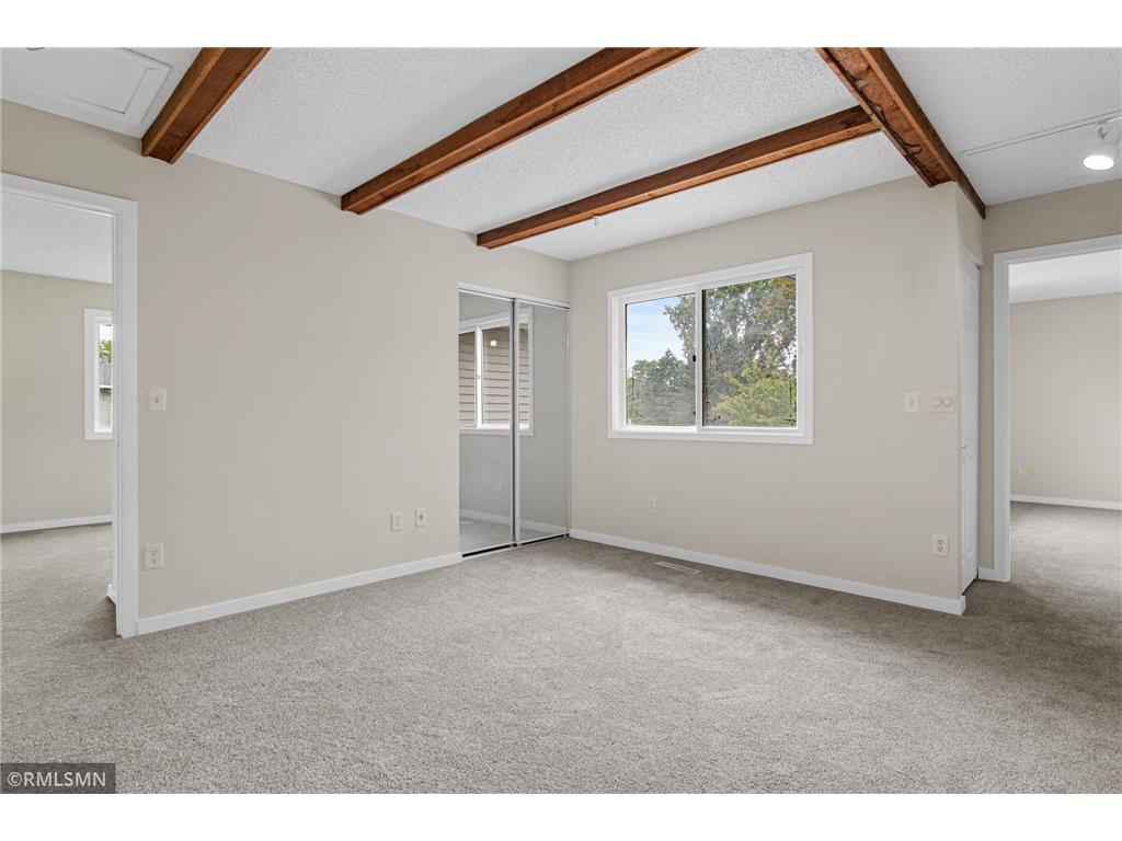 7654 Dunmore Road Woodbury MN 55125 7098006 image19
