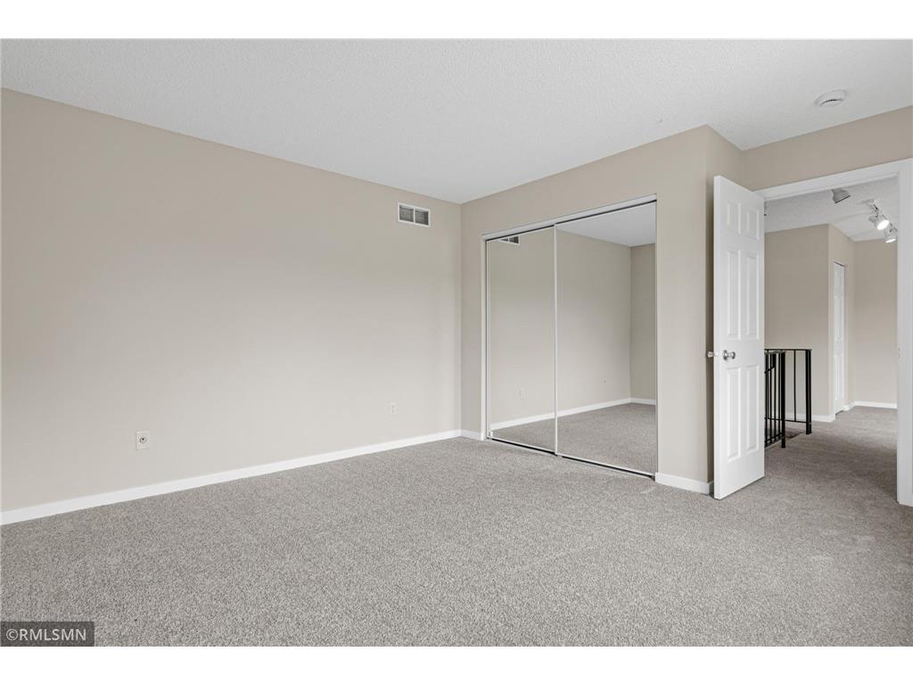7654 Dunmore Road Woodbury MN 55125 7098006 image29