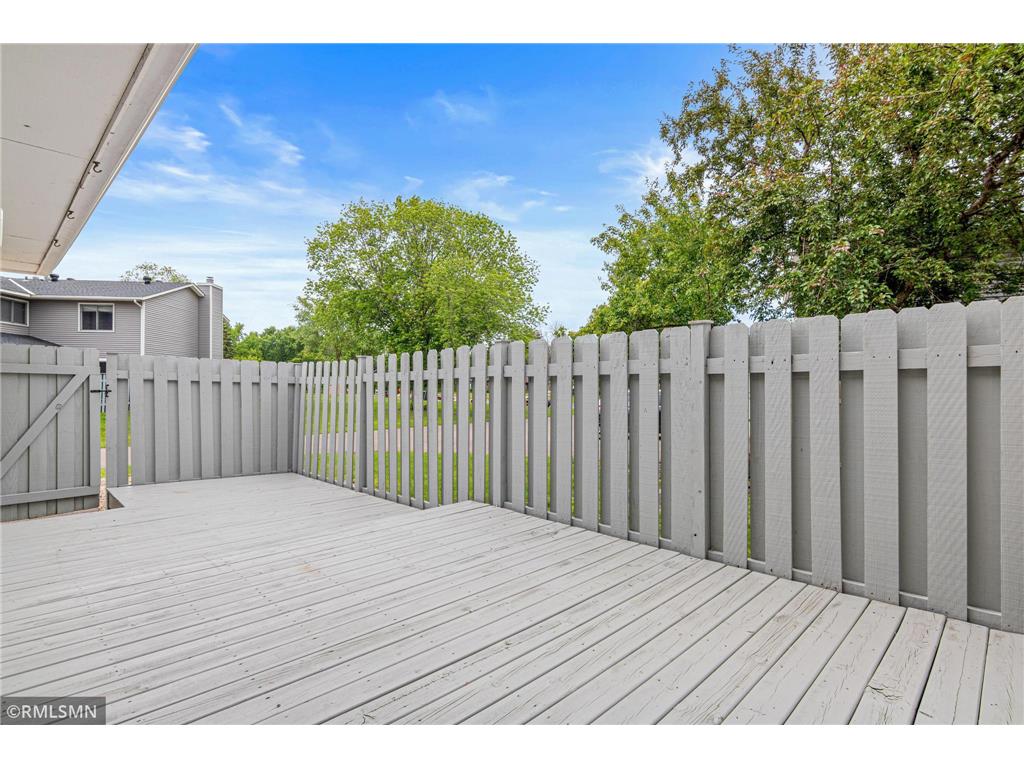 7654 Dunmore Road Woodbury MN 55125 7098006 image32