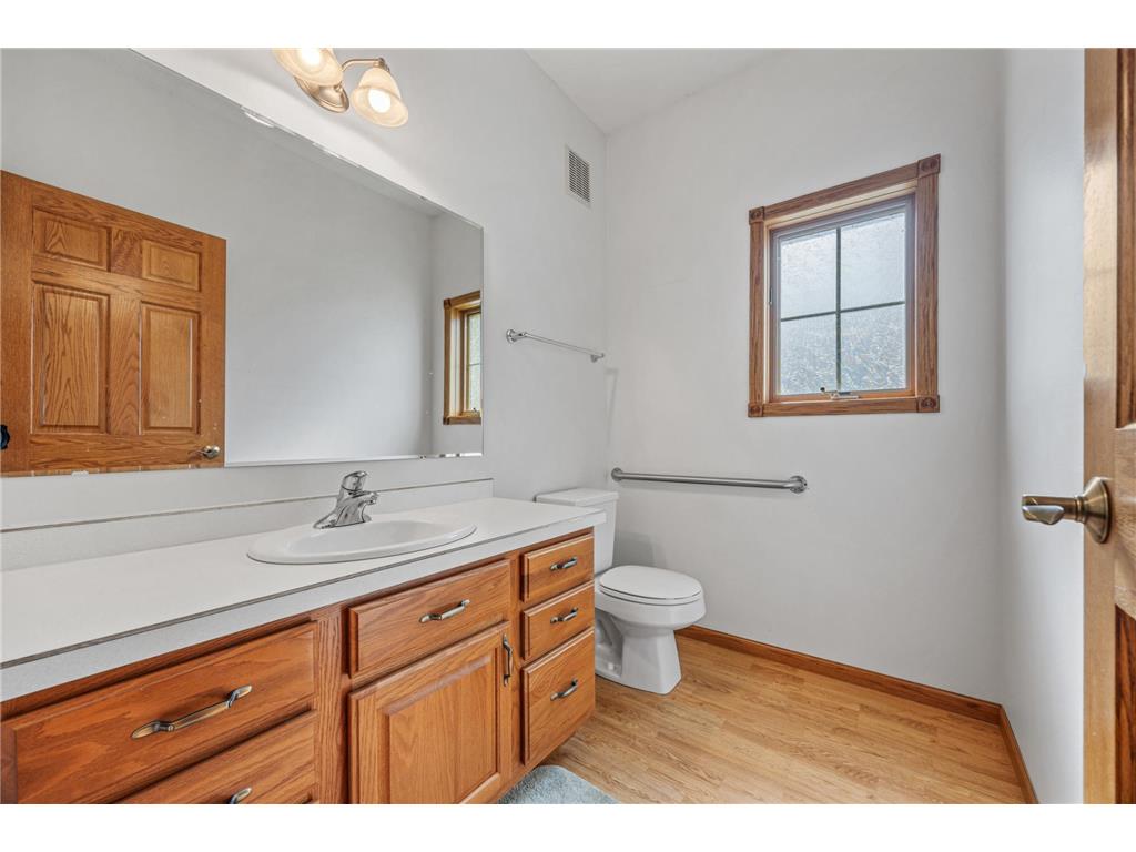 766 36th Street S Moorhead MN 56560 7080631 image18