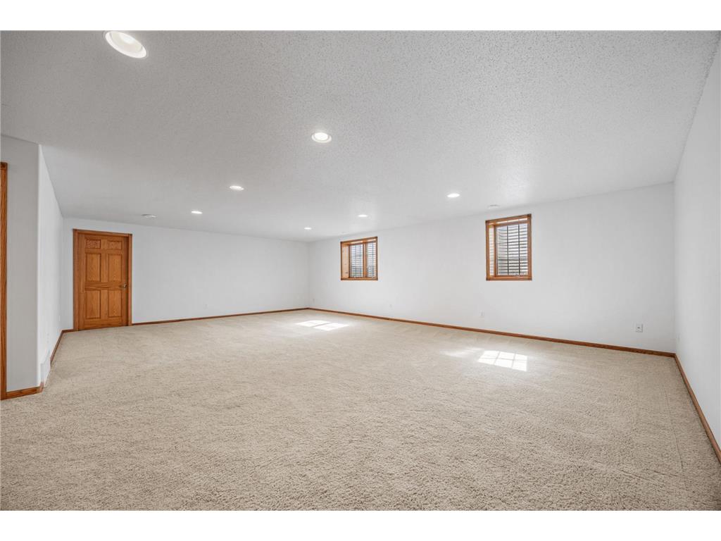 766 36th Street S Moorhead MN 56560 7080631 image32