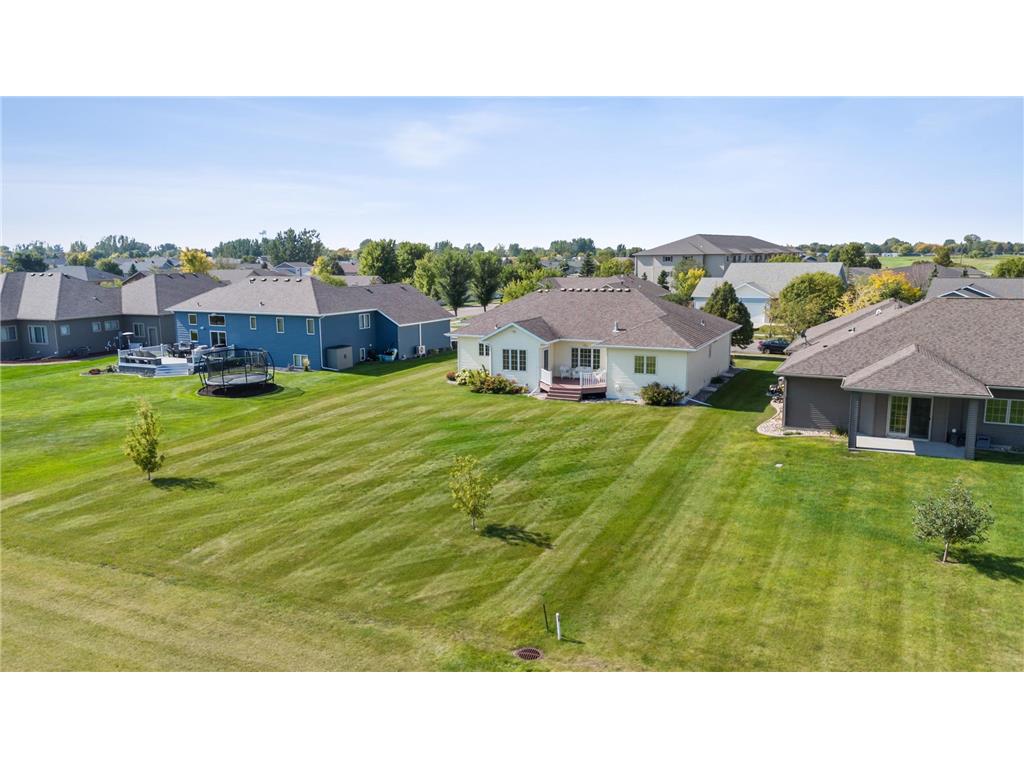 766 36th Street S Moorhead MN 56560 7080631 image44