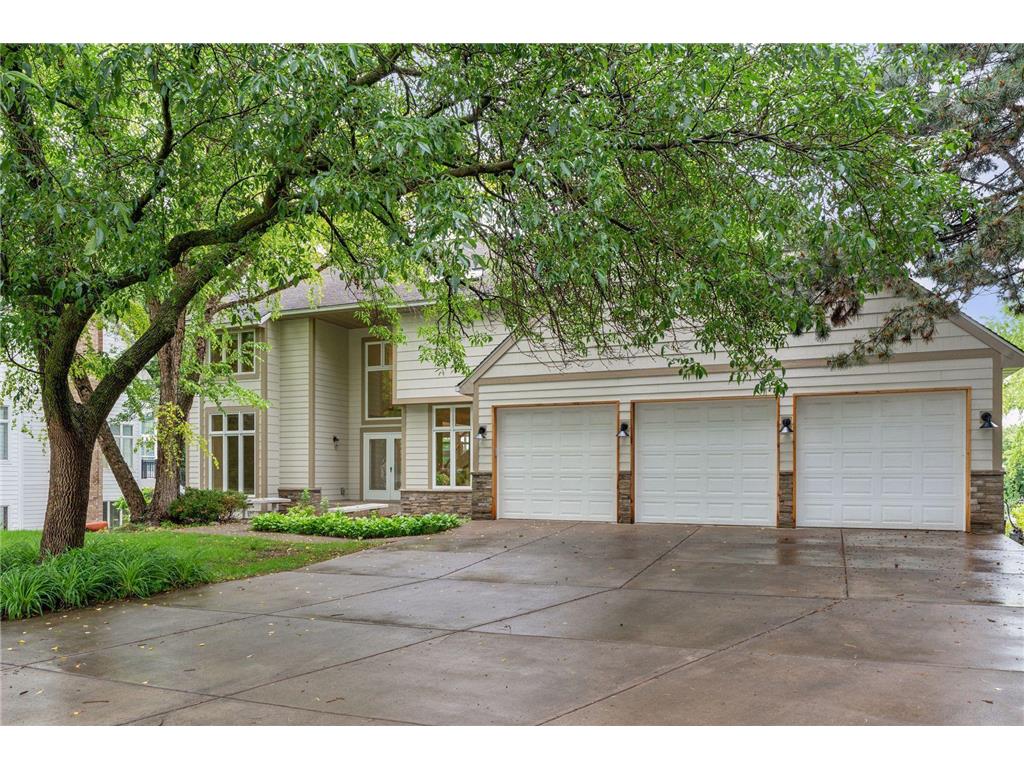 7660 S Bay Drive Bloomington MN 55438 6558736 image1