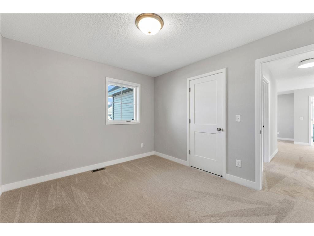 7660 Waverly Avenue Shakopee MN 55379 6811613 image30