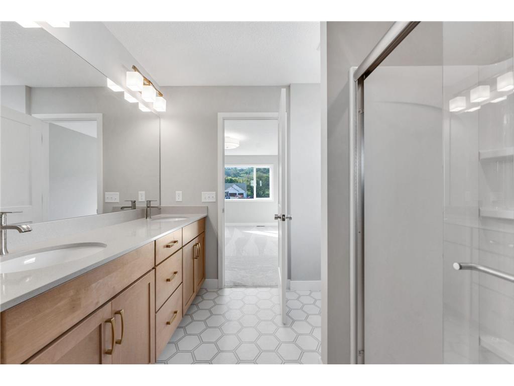 7660 Waverly Avenue Shakopee MN 55379 6811613 image35