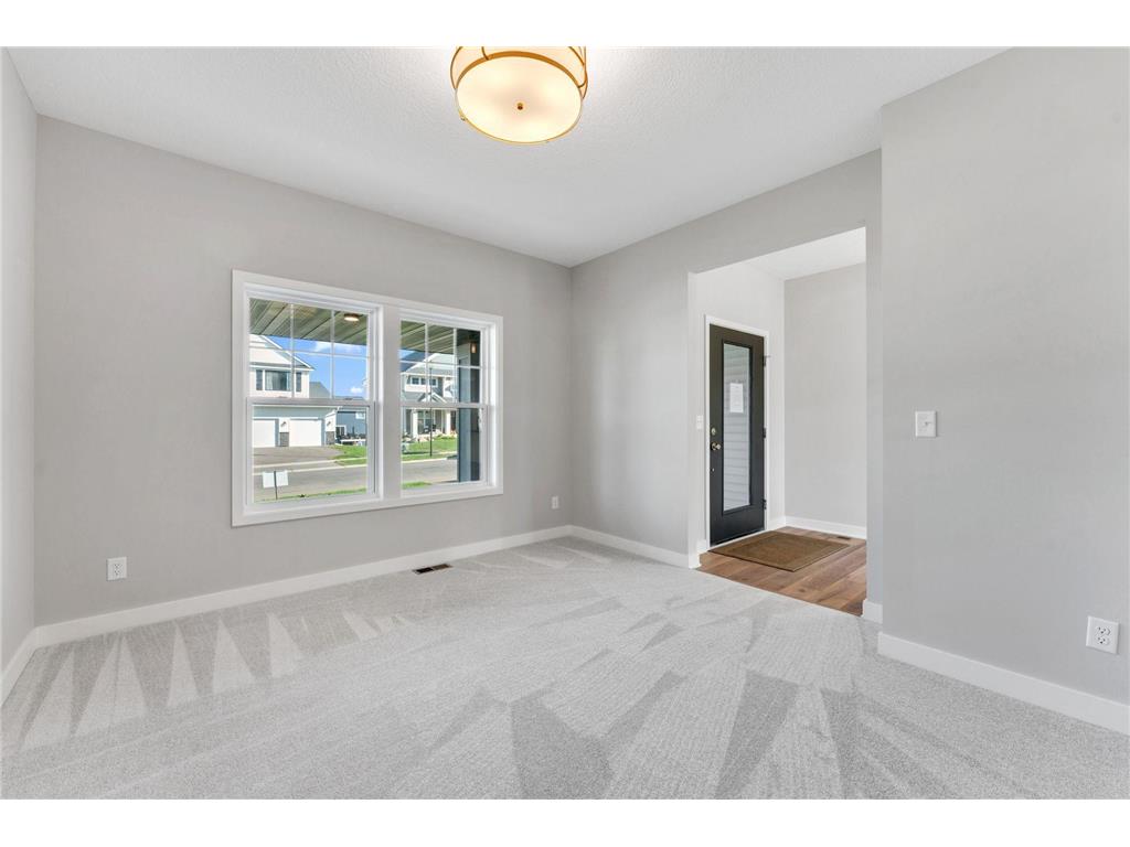 7660 Waverly Avenue Shakopee MN 55379 6811613 image7