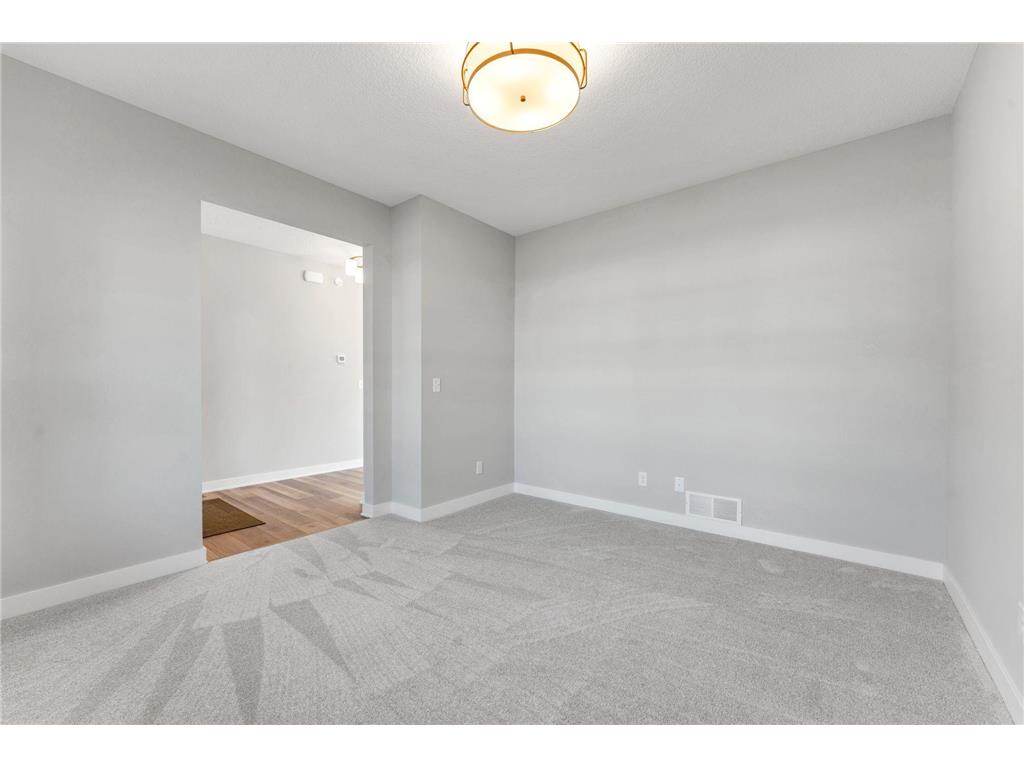 7660 Waverly Avenue Shakopee MN 55379 6811613 image8