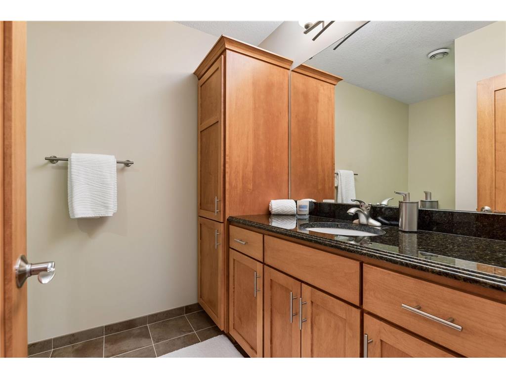 7660 Woodview Court Edina MN 55439 7020607 image32
