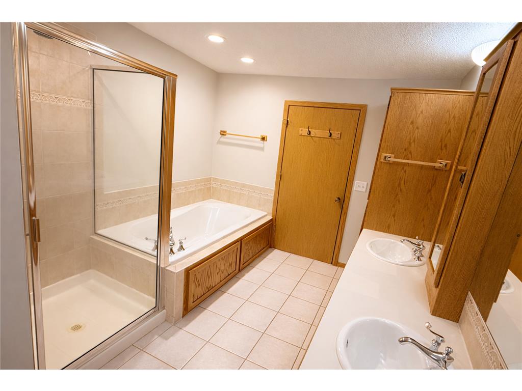 7661 208th Street N Forest Lake MN 55025 7004060 image18