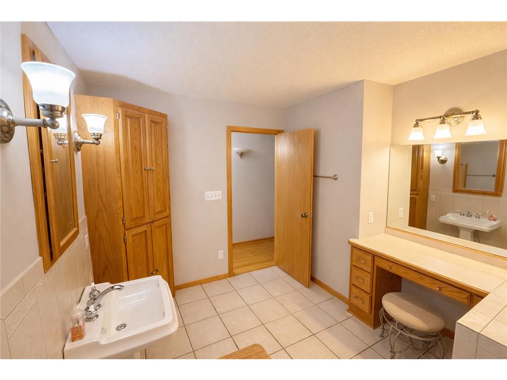 7661 208th Street N Forest Lake MN 55025 7004060 image35