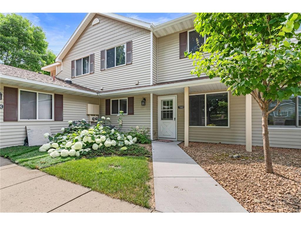 7662 13th Street N Oakdale MN 55128 6399571 image1