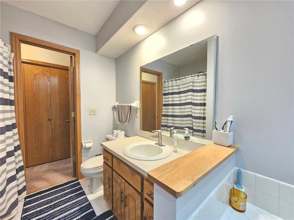 7664 Steepleview Road Woodbury MN 55125 6796862 image15