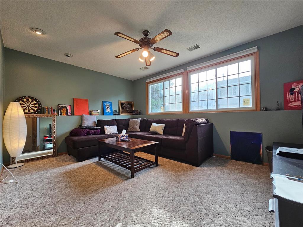 7664 Steepleview Road Woodbury MN 55125 6796862 image18