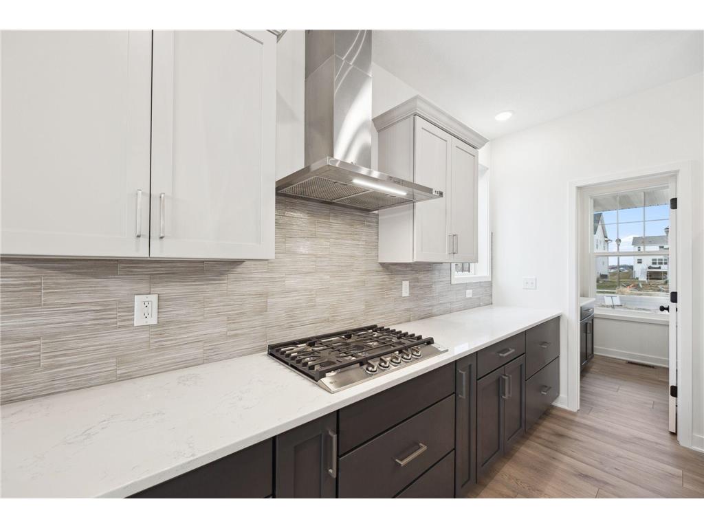 7665 22nd Avenue E Shakopee MN 55379 7053612 image9