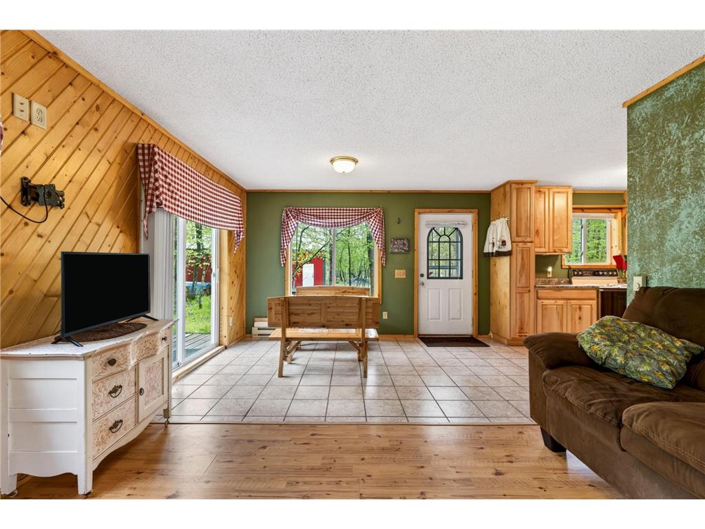 7665 Prospect Avenue Oakland WI 54830 7075194 image16