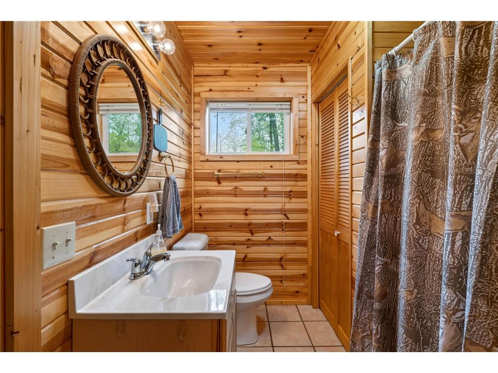 7665 Prospect Avenue Oakland WI 54830 7075194 image24