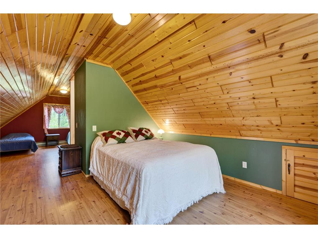 7665 Prospect Avenue Oakland WI 54830 7075194 image32