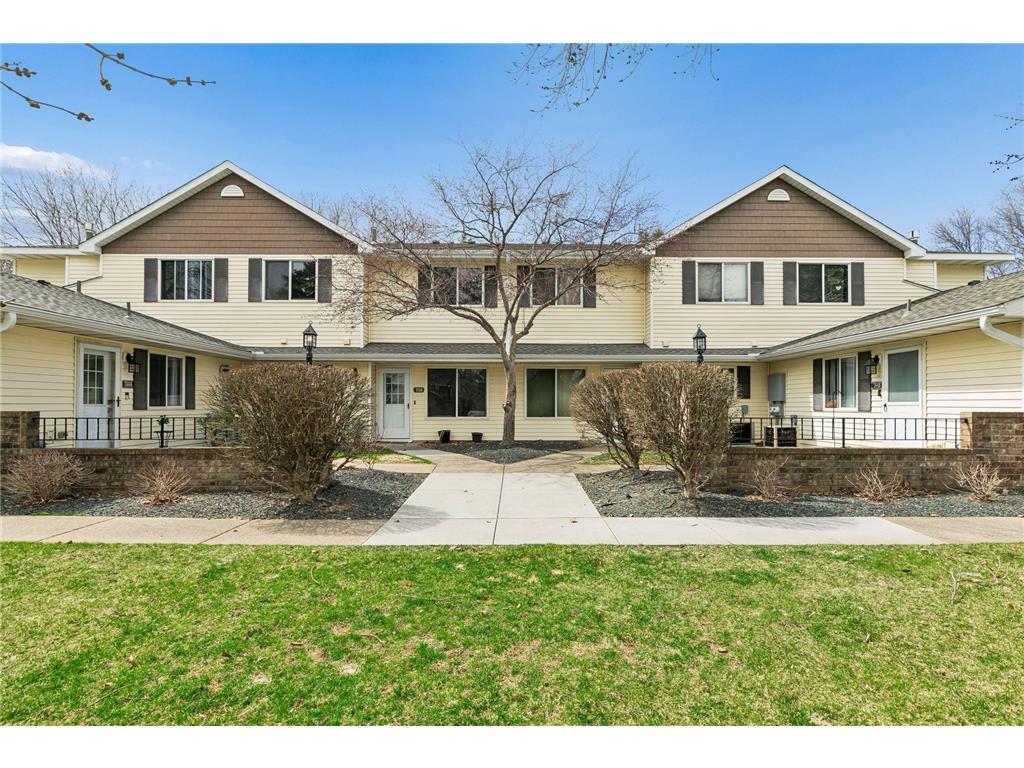 7666 13th Street N Oakdale MN 55128 7056076 image1