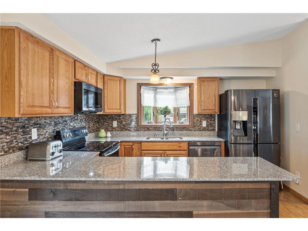 7667 Aldrich Circle N Brooklyn Park MN 55444 6402726 image1