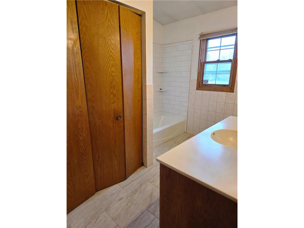 7670 18th Avenue NW Oronoco Twp MN 55901 7072146 image19