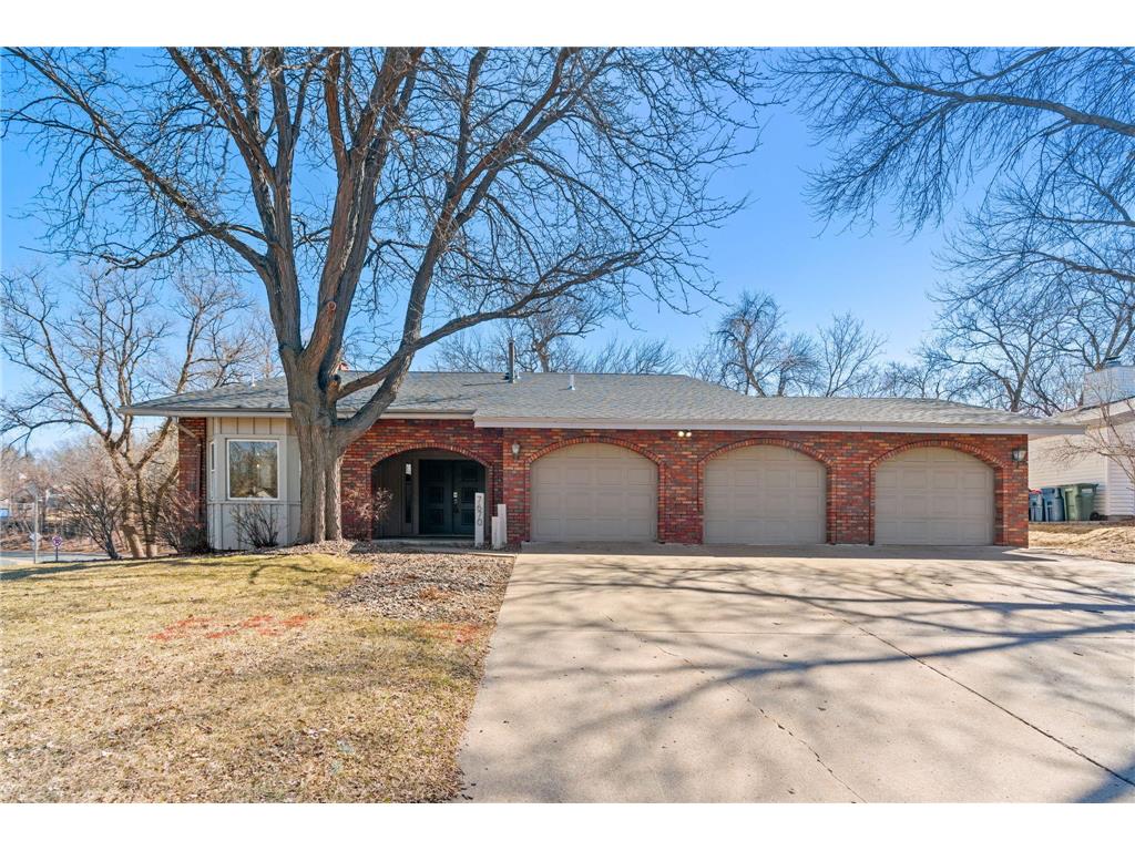 7670 Lanewood Lane N Maple Grove MN 55311 6687475 image1