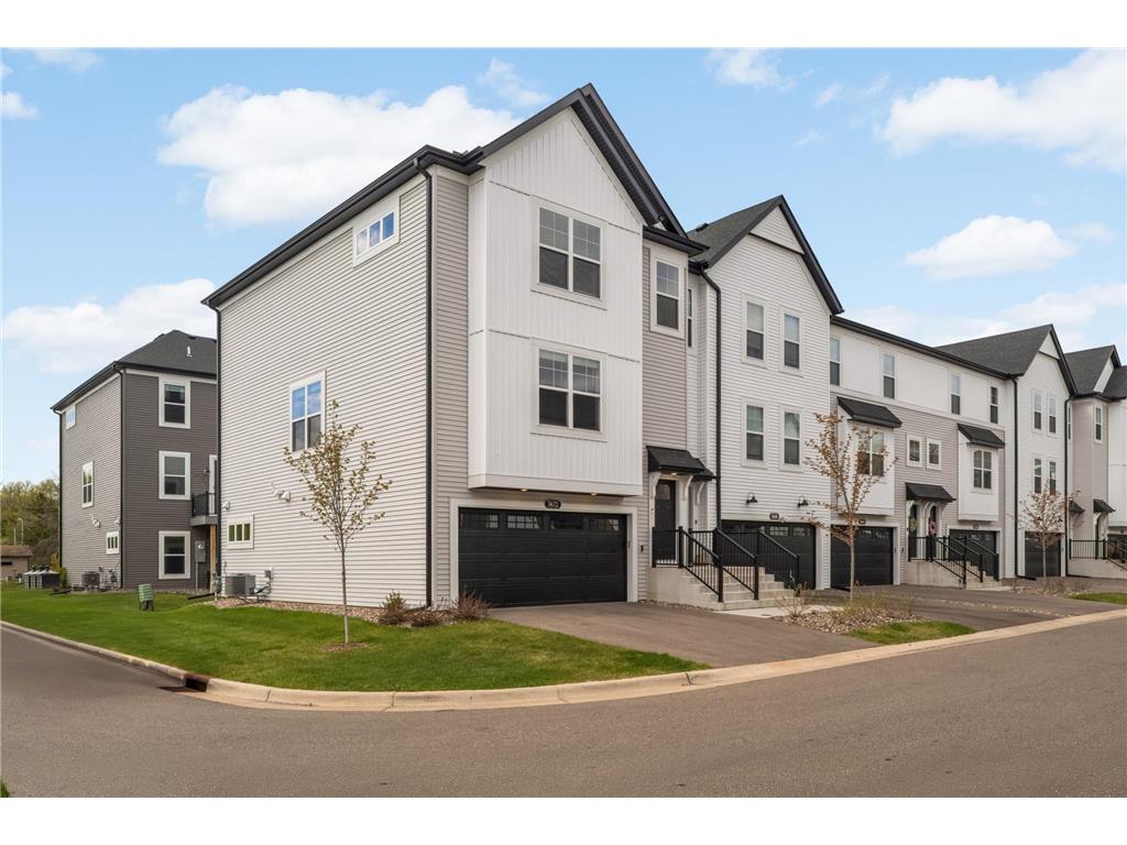 7672 Cruise Way Inver Grove Heights MN 55076 7057888 image2