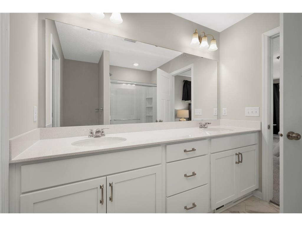 7672 Cruise Way Inver Grove Heights MN 55076 7057888 image20