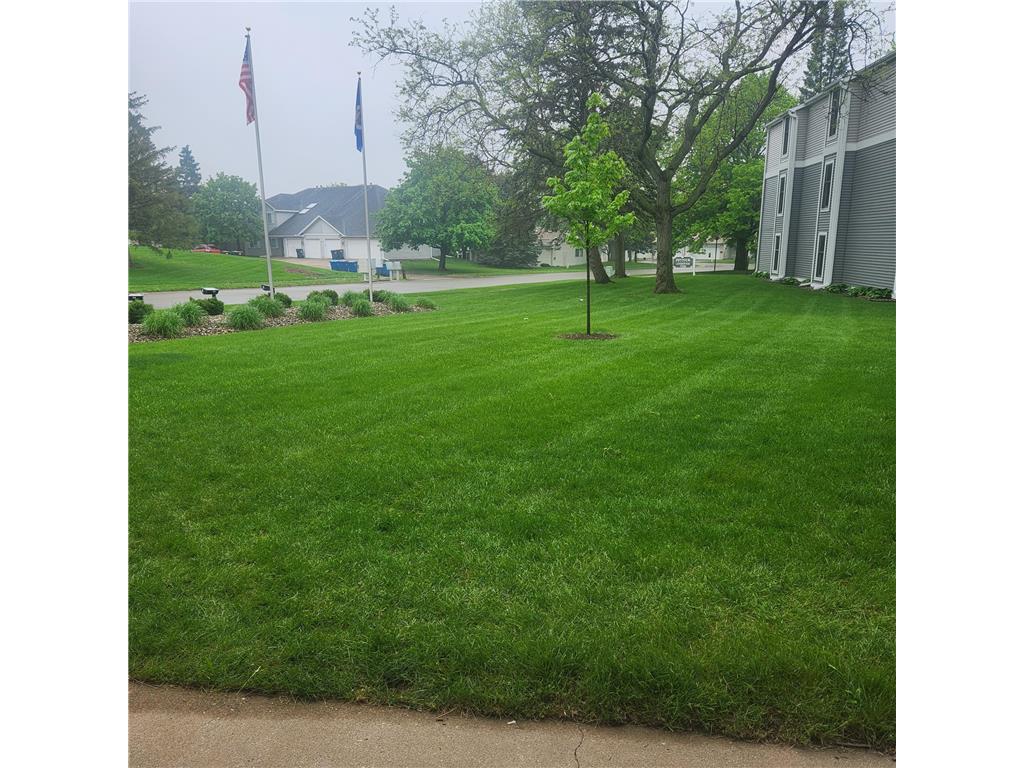 7675 142nd Street W #113C Apple Valley MN 55124 6372300 image1