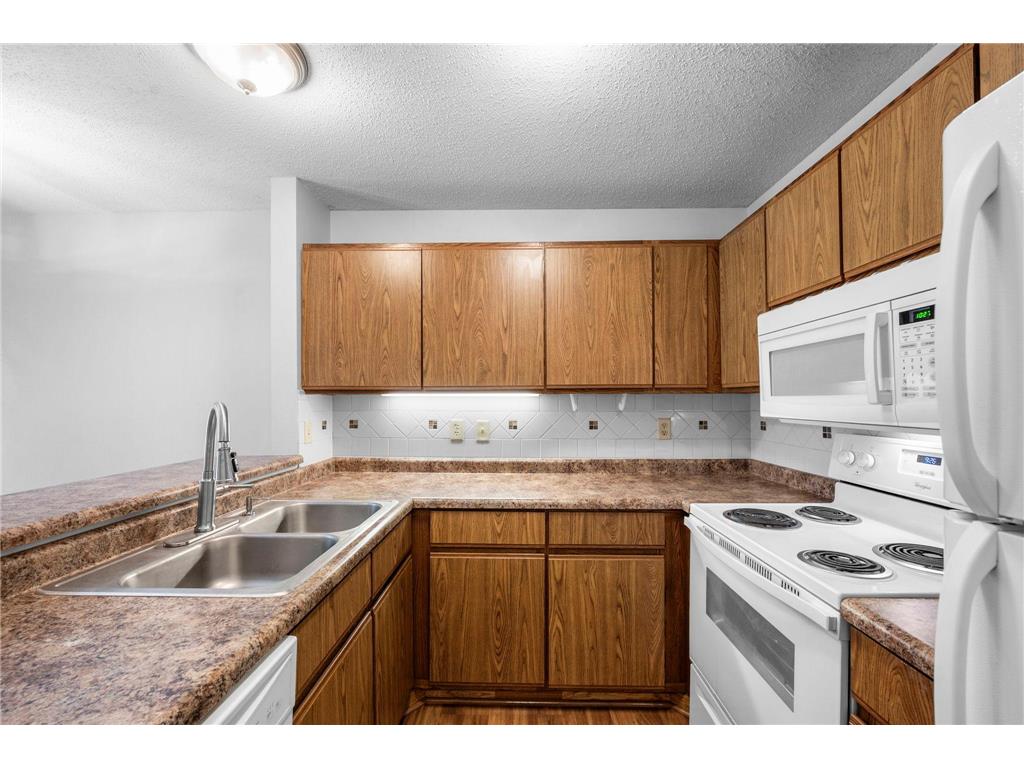 7675 142nd Street W #114 Apple Valley MN 55124 7064339 image20