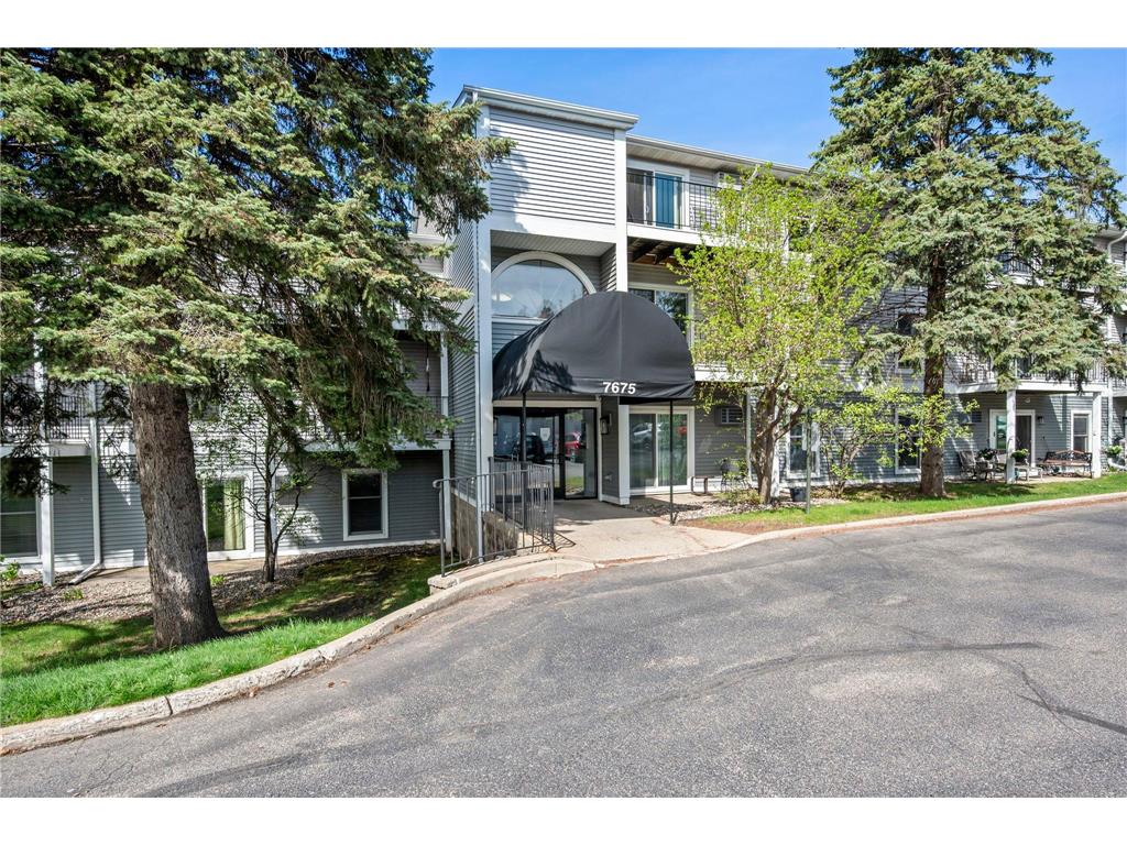 7675 142nd Street W #114 Apple Valley MN 55124 7064339 image3