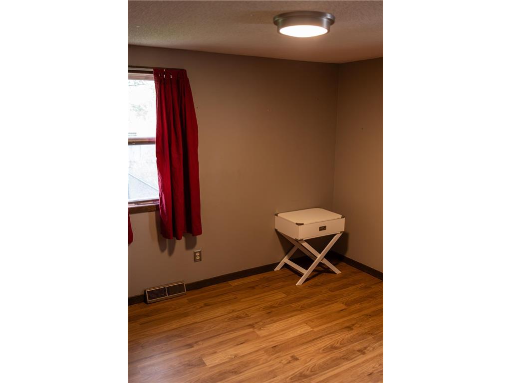 768 2nd Avenue Zumbrota MN 55992 7061266 image25