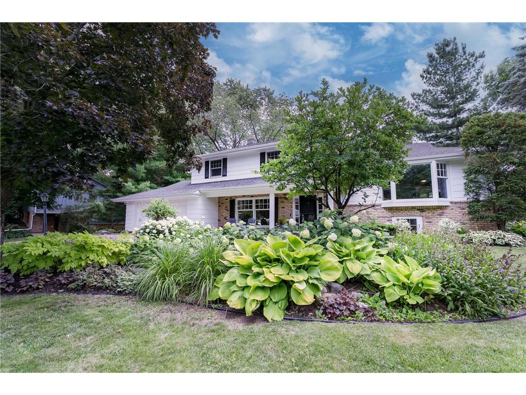 768 Lower Colonial Drive Mendota Heights MN 55118 6426681 image1