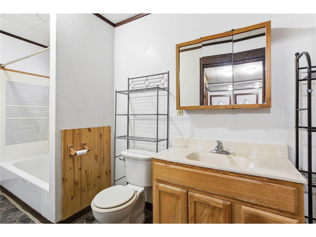 768 Minnehaha Avenue E Saint Paul MN 55106 7064013 image13