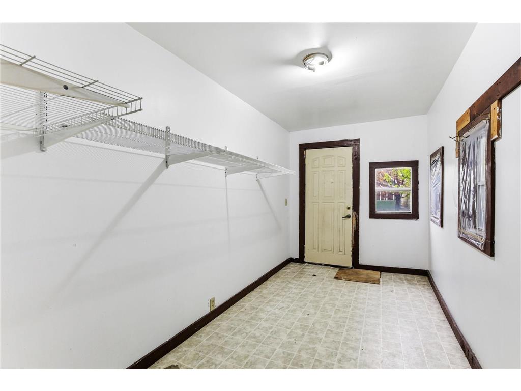 768 Minnehaha Avenue E Saint Paul MN 55106 7064013 image2