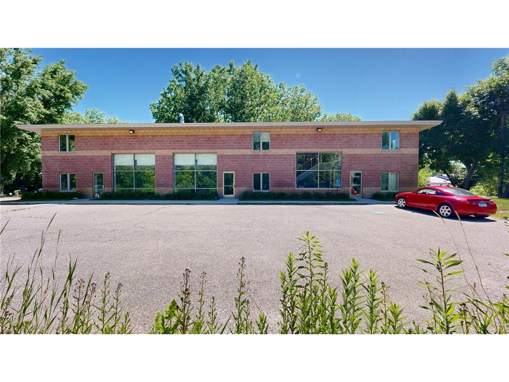 768 N Creek Drive Willmar MN 56201 6672256 image1