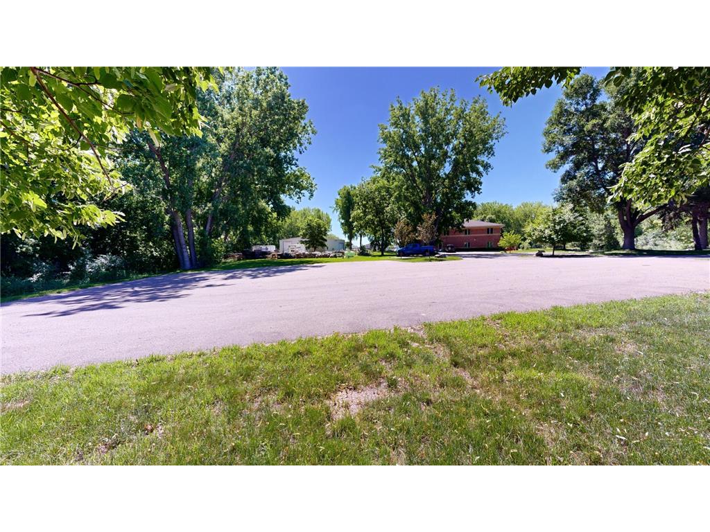 768 N Creek Drive Willmar MN 56201 6672256 image63