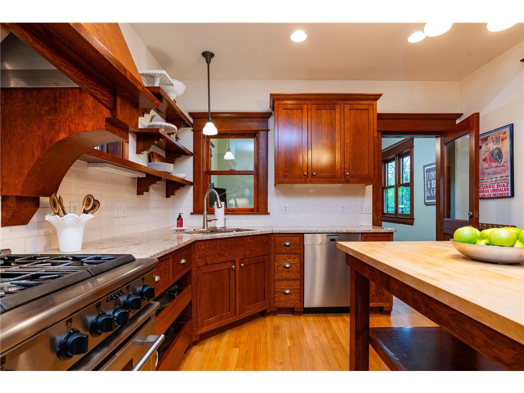 768 Osceola Avenue Saint Paul MN 55105 7049493 image23