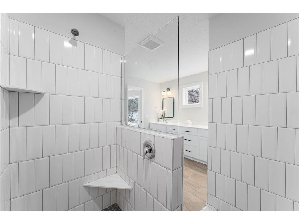 7682 22nd Avenue E Shakopee MN 55379 7034956 image13