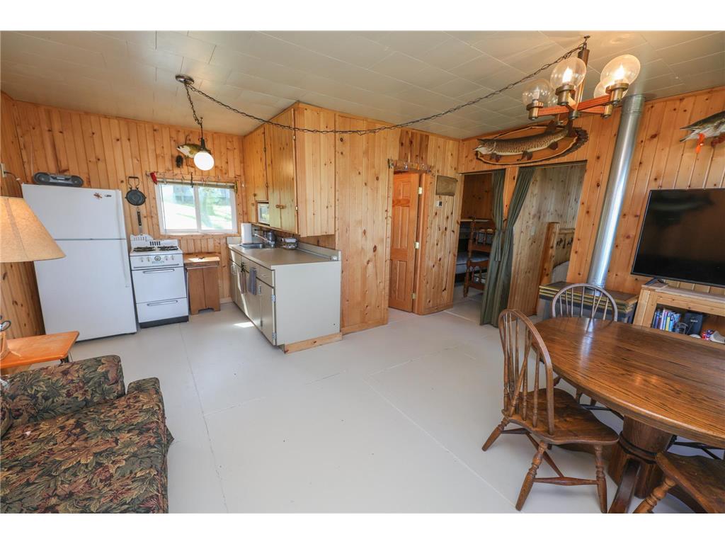 7687 Lindgren Way SW Alexandria MN 56308 - Lobster Lake 7078431 image15