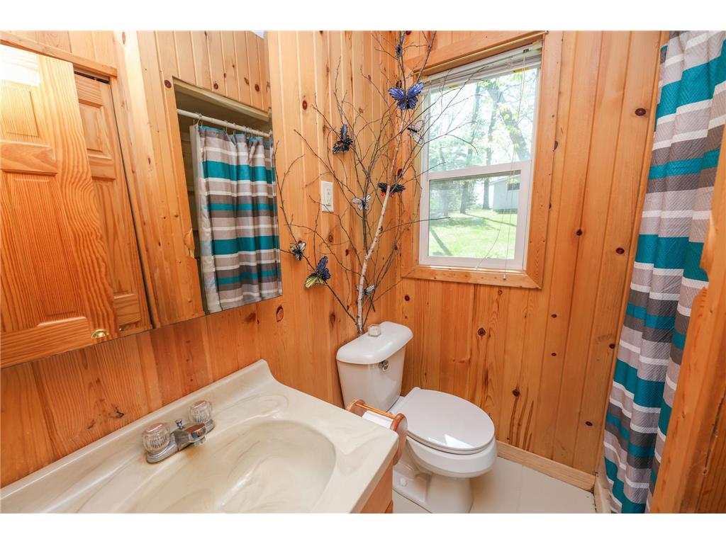 7687 Lindgren Way SW Alexandria MN 56308 - Lobster Lake 7078431 image24