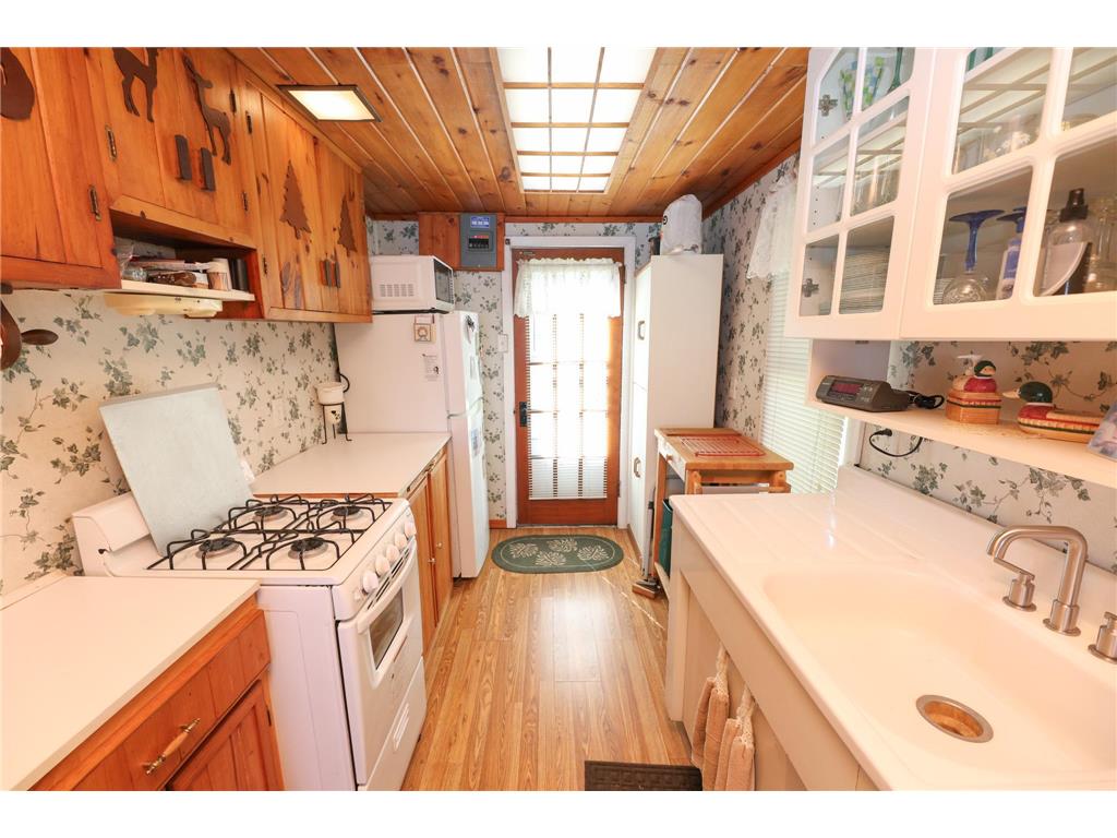 7687 Lindgren Way SW Alexandria MN 56308 - Lobster Lake 7078431 image32