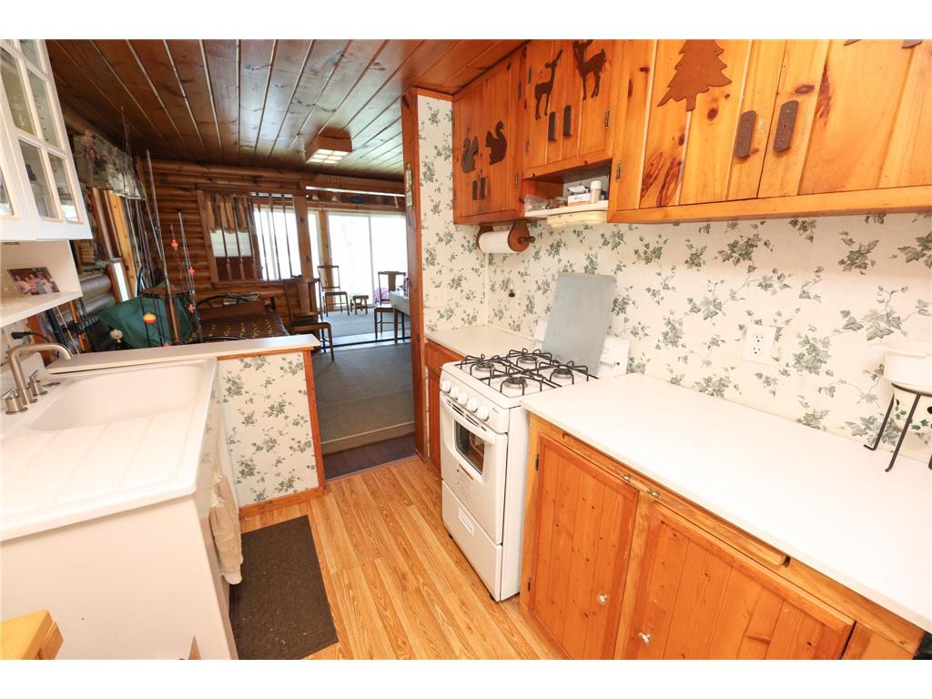 7687 Lindgren Way SW Alexandria MN 56308 - Lobster Lake 7078431 image33