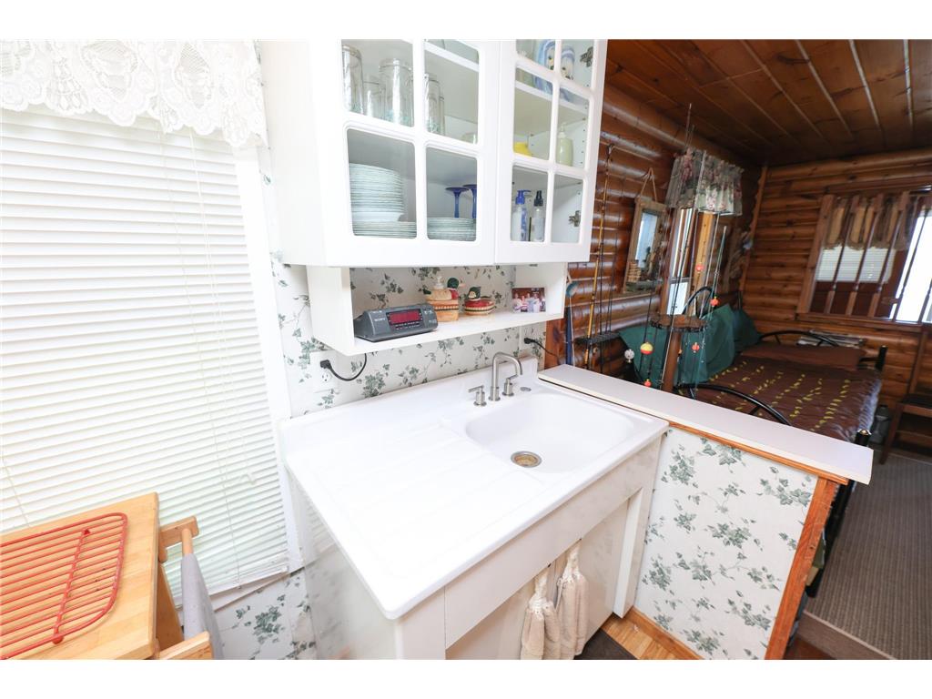 7687 Lindgren Way SW Alexandria MN 56308 - Lobster Lake 7078431 image34